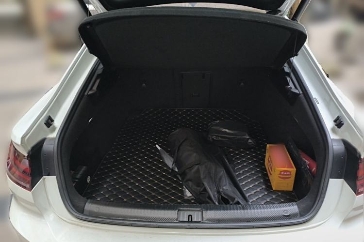 Used Volkswagen FAW-Volkswagen CC 2023 380TSI Striking Edition Trunk