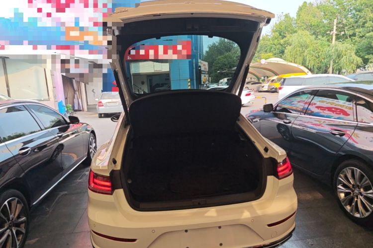 Used Volkswagen FAW-Volkswagen CC 2023 380TSI Striking Edition Trunk