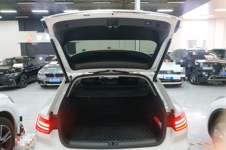Used Volkswagen FAW-Volkswagen CC 2023 Hunting Vehicle 380TSI Hunter's Heart Edition Trunk