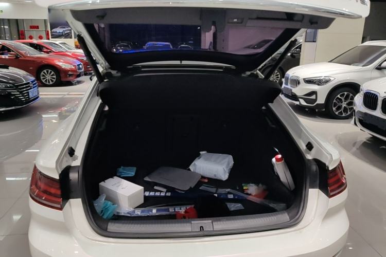 Used Volkswagen FAW-Volkswagen CC 2023 380TSI Striking Edition Trunk