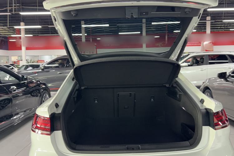 Used Volkswagen FAW-Volkswagen CC 2023 330TSI Ignite Edition Trunk