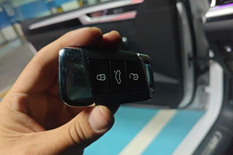 Used Volkswagen FAW-Volkswagen CC 2023 330TSI Ignite Edition Vehicle Key