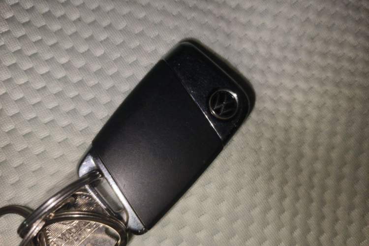 Used Volkswagen FAW-Volkswagen CC 2023 380TSI Striking Edition Vehicle Key