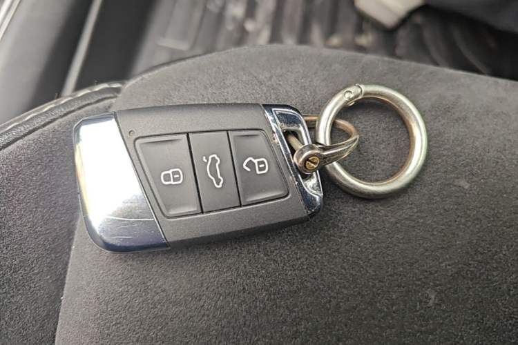Used Volkswagen FAW-Volkswagen CC 2023 330TSI Ignite Edition Vehicle Key