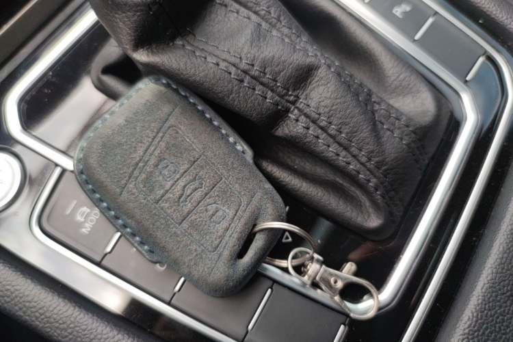 Used Volkswagen FAW-Volkswagen CC 2023 380TSI Striking Edition Vehicle Key