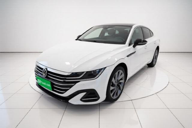 Volkswagen FAW-Volkswagen CC 2023 380TSI Striking Edition usado
