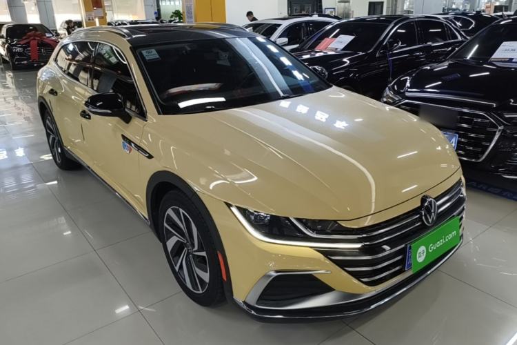 Used Volkswagen FAW-Volkswagen CC 2023 Adventure Vehicle 330TSI Hunter Vision Edition Front Right 45 Deg