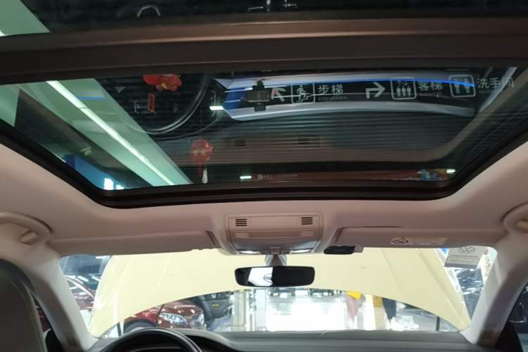 Used Volkswagen FAW-Volkswagen CC 2023 Adventure Vehicle 330TSI Hunter Vision Edition Headliner