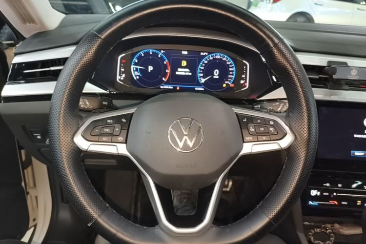Used Volkswagen FAW-Volkswagen CC 2023 Adventure Vehicle 330TSI Hunter Vision Edition Steering Wheel