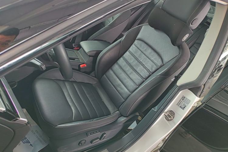 Used Volkswagen FAW-Volkswagen CC 2024 Estate Car 380TSI Hunter's Heart Edition Left Front Seat