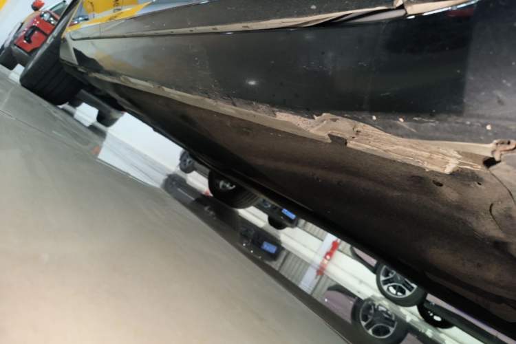 Used Volkswagen FAW-Volkswagen CC 2024 380TSI Striking Edition Right Side Sill
