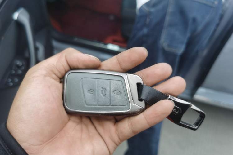 Used Volkswagen FAW-Volkswagen CC 2024 380TSI Striking Edition Vehicle Key
