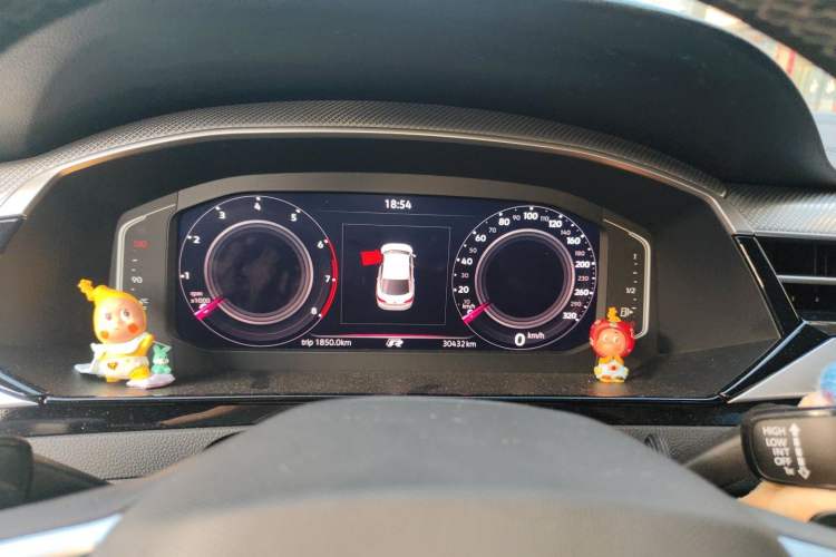 Used Volkswagen FAW-Volkswagen CC 2024 380TSI Striking Edition Instrument Cluster