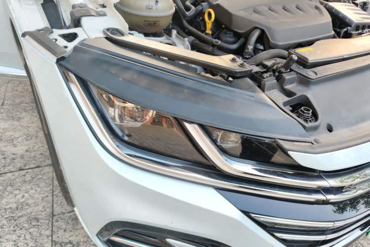 Used Volkswagen FAW-Volkswagen CC 2024 380TSI Striking Edition Right Front Headlight