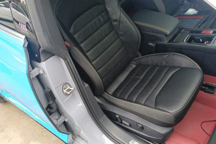 Used Volkswagen FAW-Volkswagen CC 2024 380TSI Striking Edition Right Front Seat
