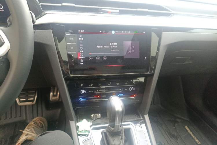 Used Volkswagen FAW-Volkswagen CC 2024 Estate Car 380TSI Hunter's Heart All-Encompassing Edition Audio And AC Panel