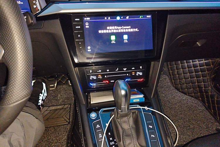 Used Volkswagen FAW-Volkswagen CC 2024 380TSI Striking Edition Audio And AC Panel