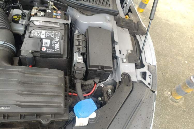 Used Volkswagen FAW-Volkswagen CC 2024 Estate Car 380TSI Hunter's Heart All-Encompassing Edition Engine Bay Left