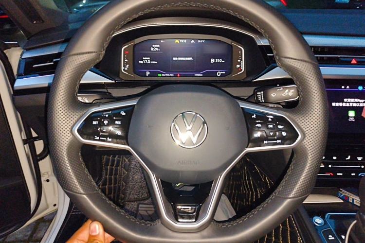 Used Volkswagen FAW-Volkswagen CC 2024 380TSI Striking Edition Steering Wheel