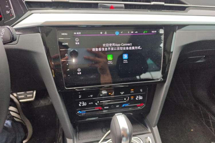 Used Volkswagen FAW-Volkswagen CC 2024 Estate Car 380TSI Hunter's Heart Edition Audio And AC Panel