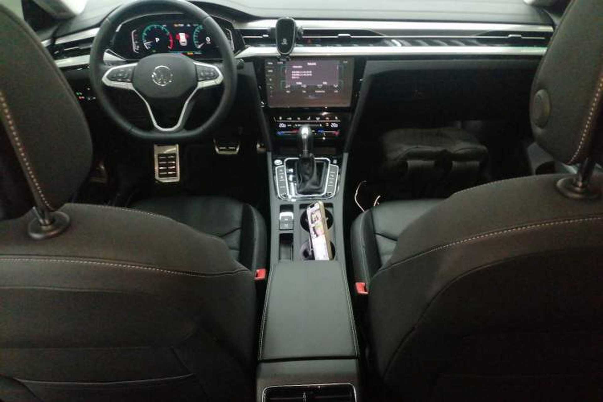 Used Volkswagen FAW-Volkswagen CC 2024 Estate Car 380TSI Hunter's Heart Edition Center Console