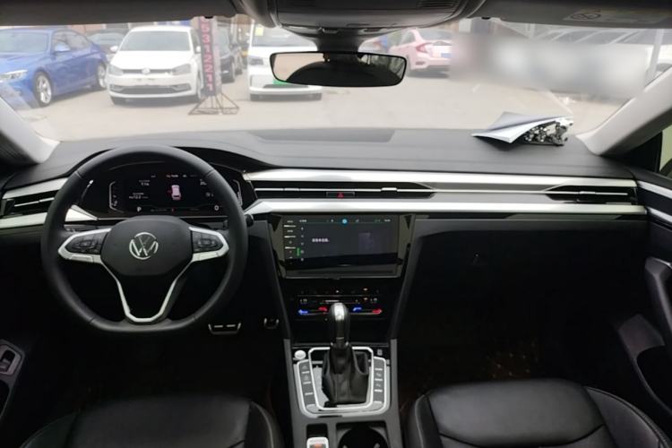 Used Volkswagen FAW-Volkswagen CC 2024 Estate Car 380TSI Hunter's Heart Edition Center Console