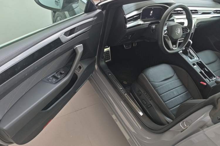 Used Volkswagen FAW-Volkswagen CC 2024 380TSI Striking All-Encompassing Edition Driver Seat
