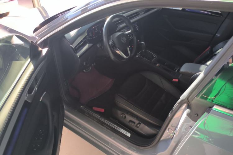 Used Volkswagen FAW-Volkswagen CC 2024 380TSI Striking Edition Driver Seat