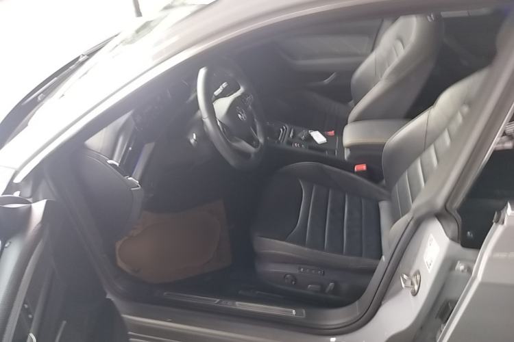 Used Volkswagen FAW-Volkswagen CC 2024 380TSI Striking All-Encompassing Edition Driver Seat