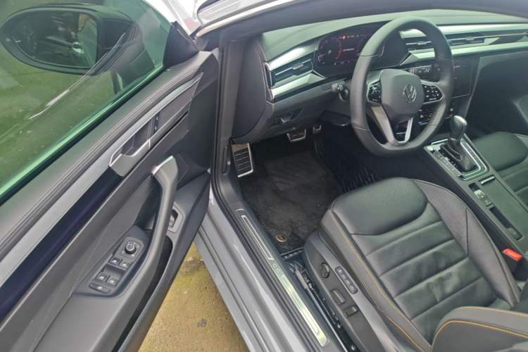 Used Volkswagen FAW-Volkswagen CC 2024 380TSI Striking All-Encompassing Edition Driver Seat