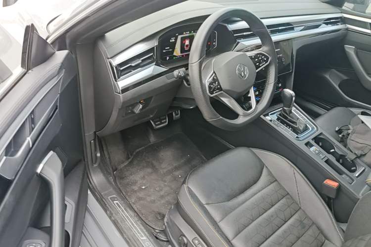 Used Volkswagen FAW-Volkswagen CC 2024 380TSI Striking Edition Driver Seat