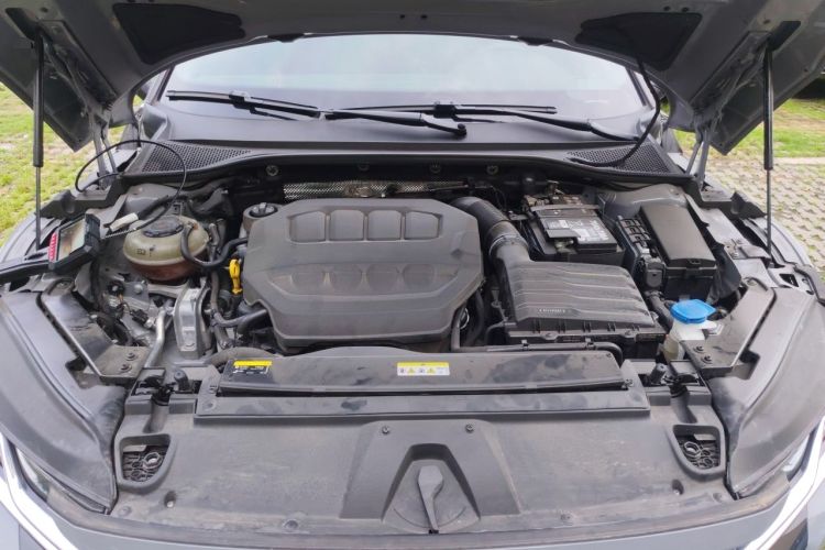 Used Volkswagen FAW-Volkswagen CC 2024 380TSI Striking All-Encompassing Edition Engine Bay
