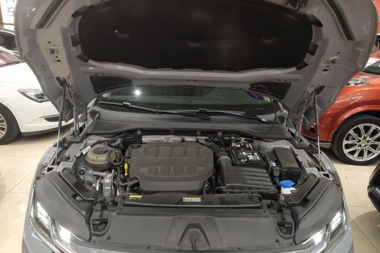 Used Volkswagen FAW-Volkswagen CC 2024 Estate Car 380TSI Hunter's Heart Edition Engine Bay