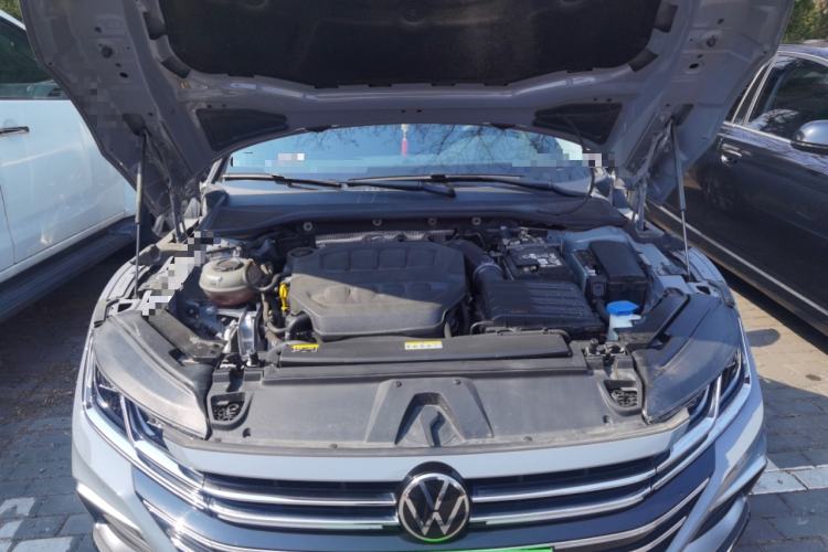 Used Volkswagen FAW-Volkswagen CC 2024 Estate Car 380TSI Hunter's Heart All-Encompassing Edition Engine Bay