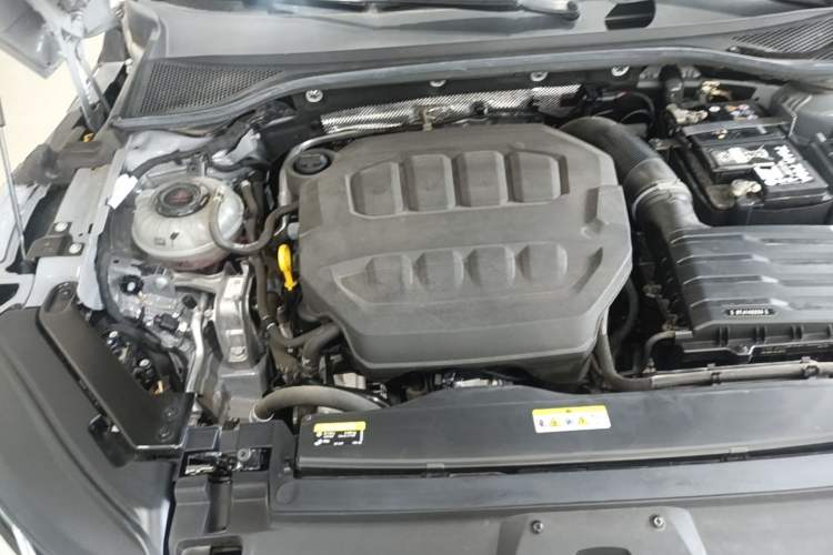 Used Volkswagen FAW-Volkswagen CC 2024 380TSI Striking Edition Engine Bay Right