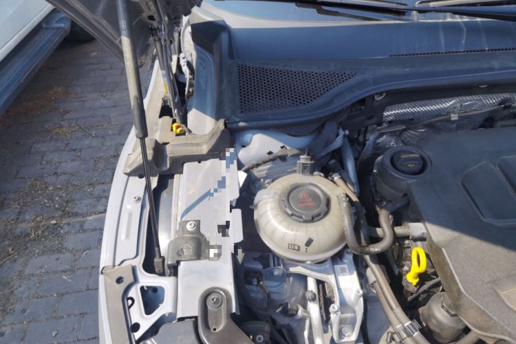 Used Volkswagen FAW-Volkswagen CC 2024 Estate Car 380TSI Hunter's Heart All-Encompassing Edition Engine Bay Right