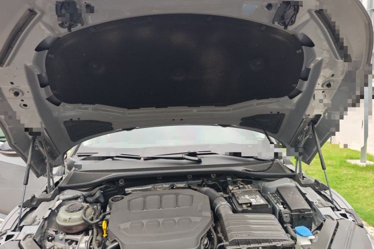 Used Volkswagen FAW-Volkswagen CC 2024 Estate Car 380TSI Hunter's Heart Edition Engine Bay