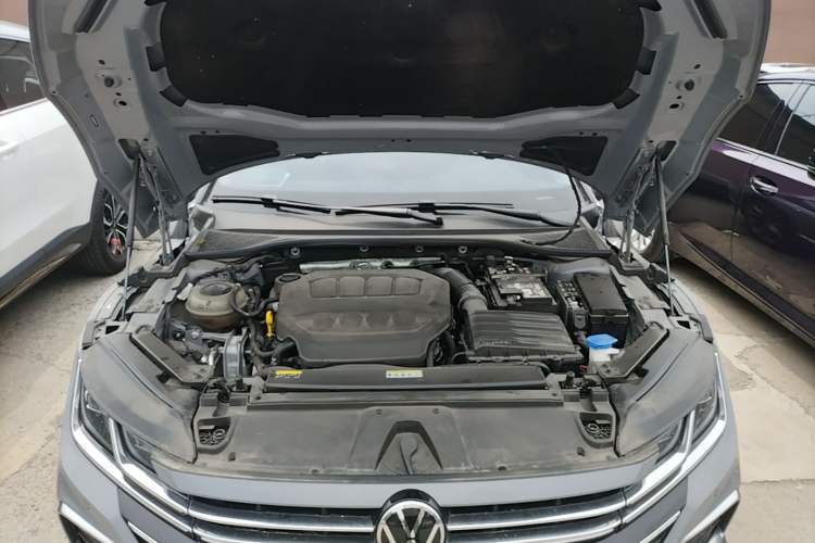 Used Volkswagen FAW-Volkswagen CC 2024 Estate Car 380TSI Hunter's Heart Edition Engine Bay