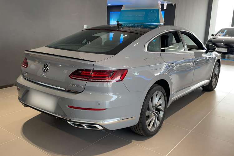 Used Volkswagen FAW-Volkswagen CC 2024 380TSI Striking Edition Exterior 3