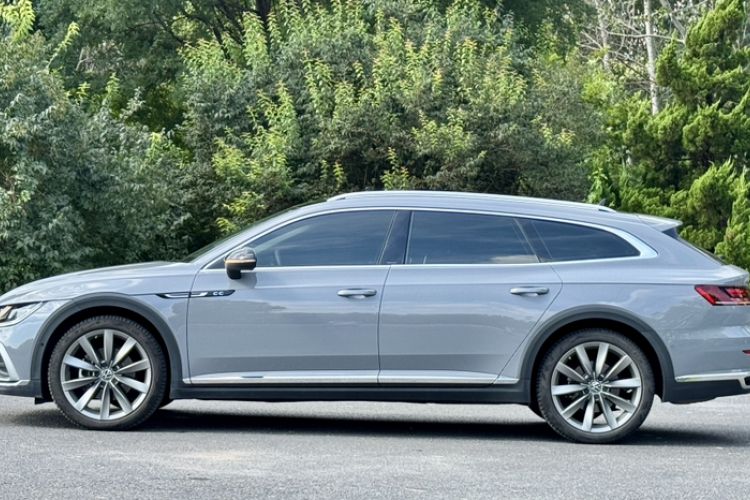 Used Volkswagen FAW-Volkswagen CC 2024 Estate Car 380TSI Hunter's Heart Edition Exterior 3
