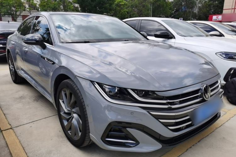 Used Volkswagen FAW-Volkswagen CC 2024 380TSI Striking Edition Front Right 45 Deg