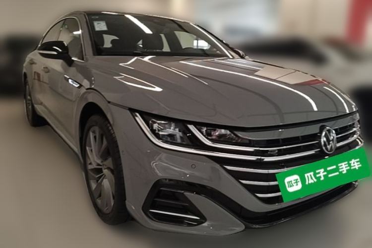 Used Volkswagen FAW-Volkswagen CC 2024 380TSI Striking Edition Front Right 45 Deg