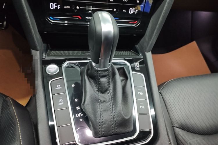Used Volkswagen FAW-Volkswagen CC 2024 380TSI Striking All-Encompassing Edition Gear Lever