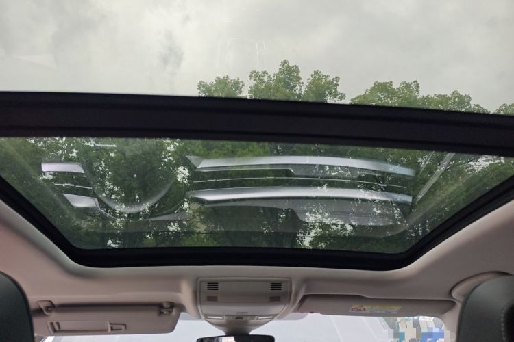 Used Volkswagen FAW-Volkswagen CC 2024 Estate Car 380TSI Hunter's Heart Edition Headliner