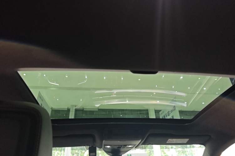 Used Volkswagen FAW-Volkswagen CC 2024 380TSI Striking Edition Headliner