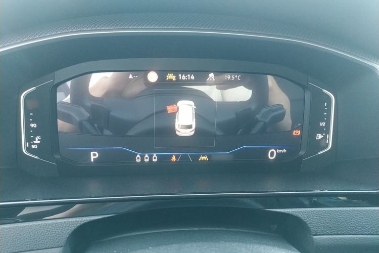 Used Volkswagen FAW-Volkswagen CC 2024 Estate Car 380TSI Hunter's Heart Edition Instrument Cluster