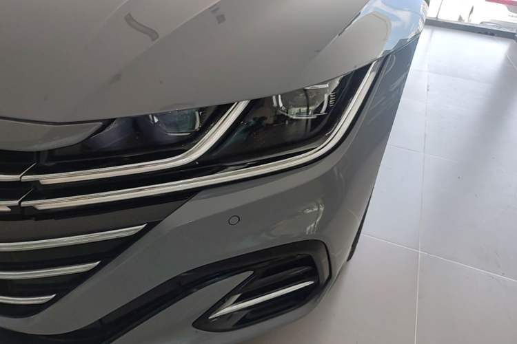 Used Volkswagen FAW-Volkswagen CC 2024 380TSI Striking Edition Left Front Headlight