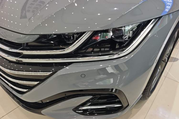 Used Volkswagen FAW-Volkswagen CC 2024 380TSI Striking Edition Left Front Headlight