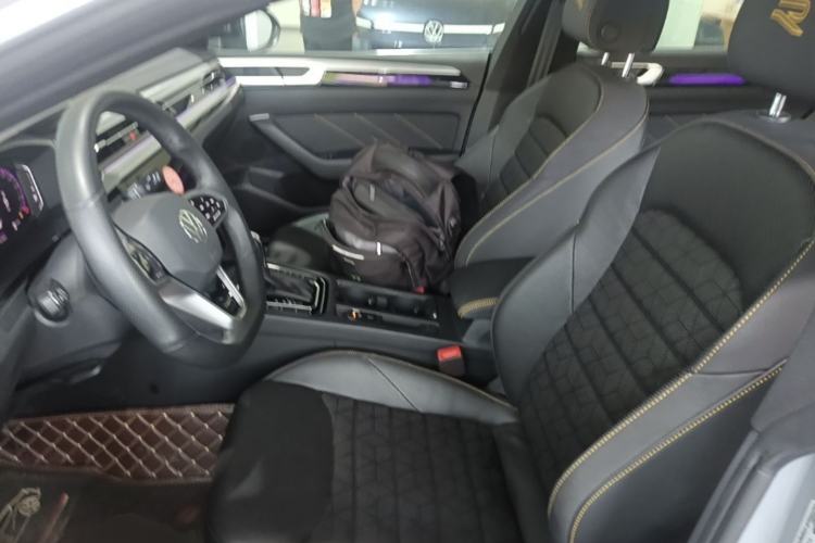 Used Volkswagen FAW-Volkswagen CC 2024 380TSI Striking Edition Left Front Seat