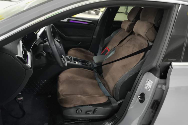 Used Volkswagen FAW-Volkswagen CC 2024 380TSI Striking Edition Left Front Seat